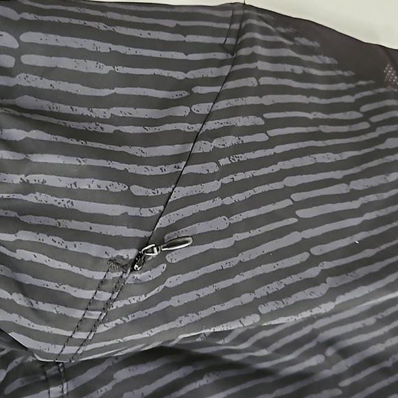 NWT Women's Athletic Shorts - Picture 3 of 5